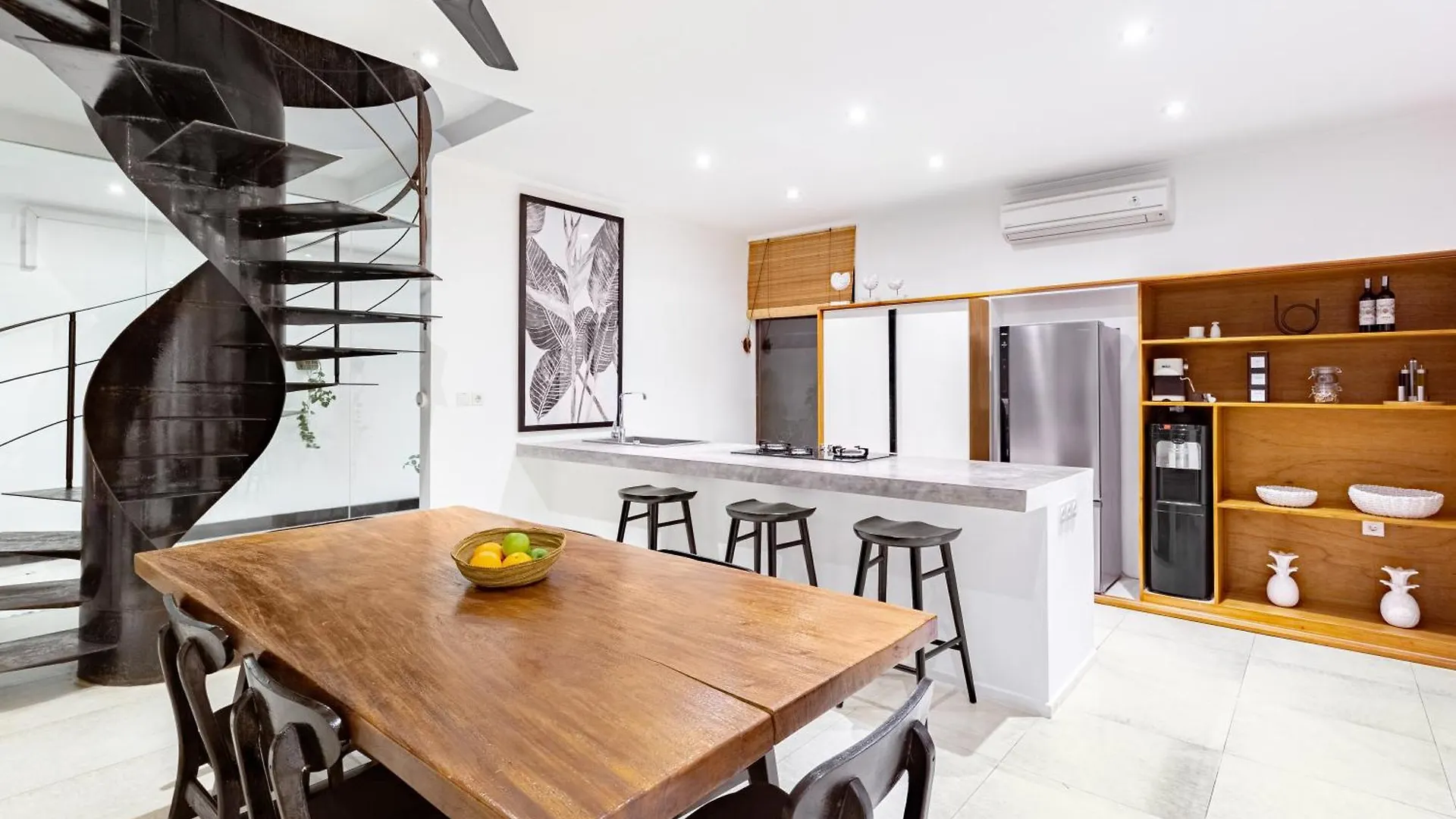 3 Bedroom Villa - Walk To Bingin Beach Uluwatu
